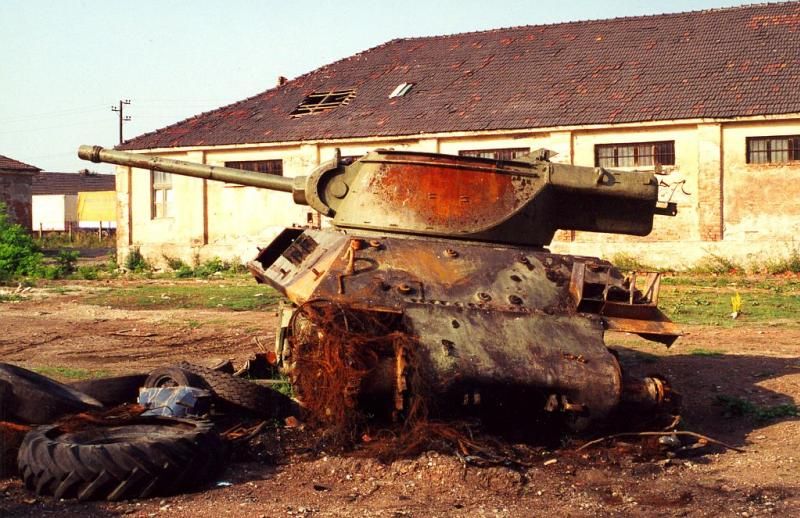 M-36 unisten