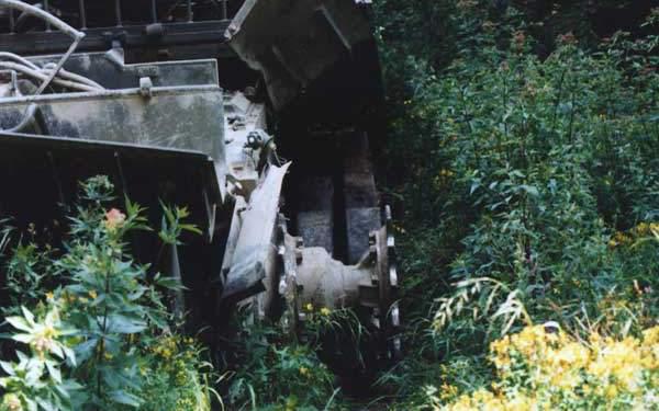 gt-57a.JPG (41912 bytes)