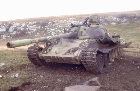 Unisten tenk T-55