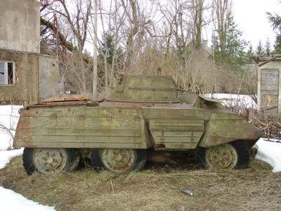 m8-6.jpg (26646 bytes)