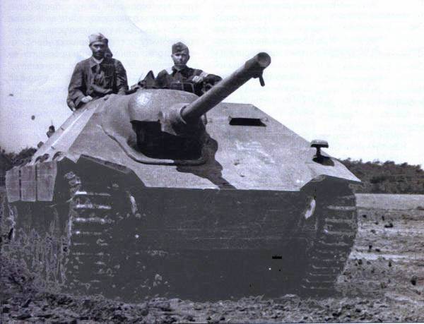 hetzer-1.JPG (35996 bytes)