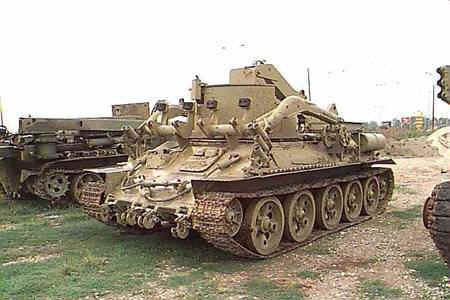 t34inz.jpg (29495 bytes)